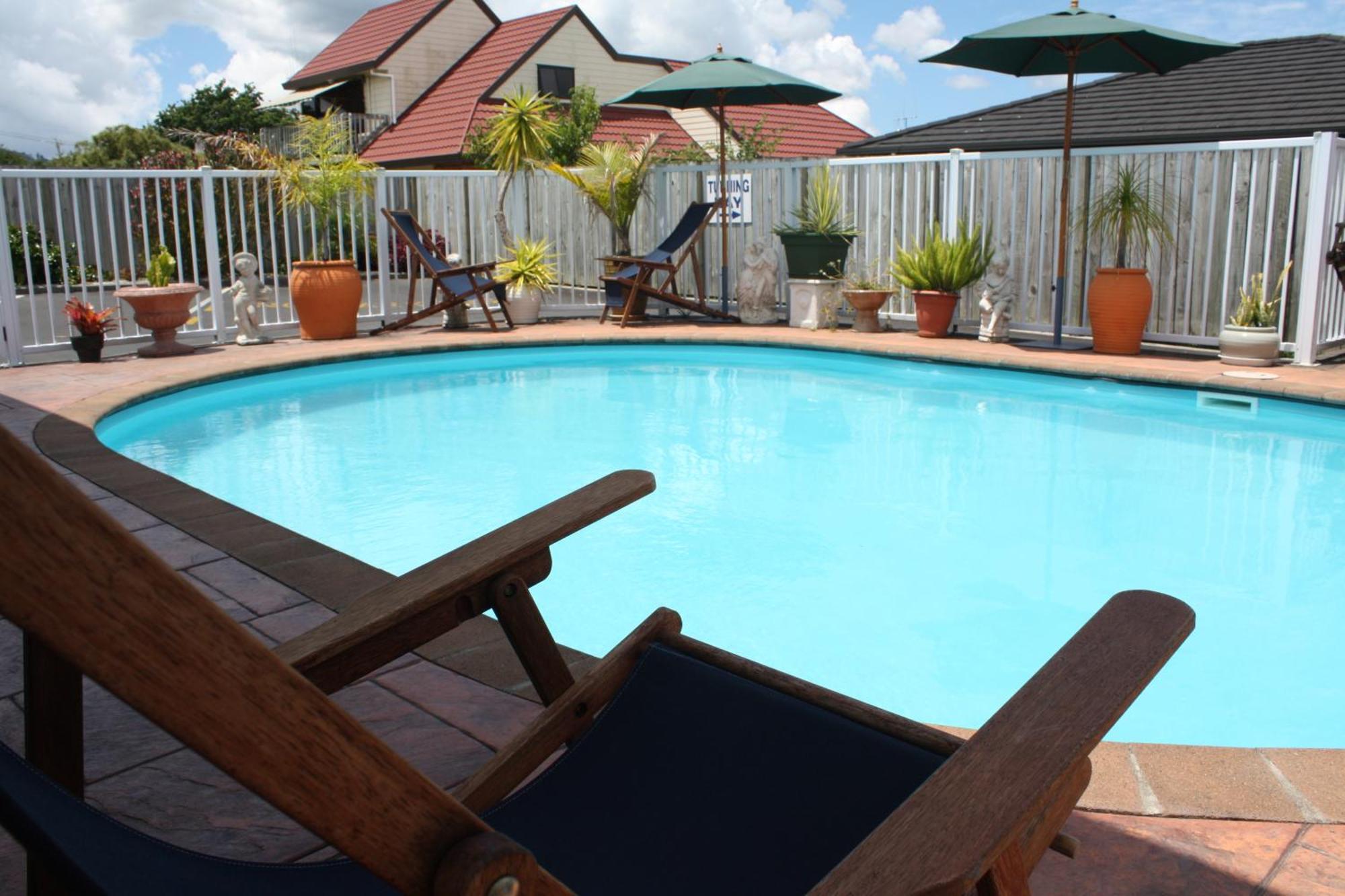 Avenue Heights Motel Whangarei Bagian luar foto