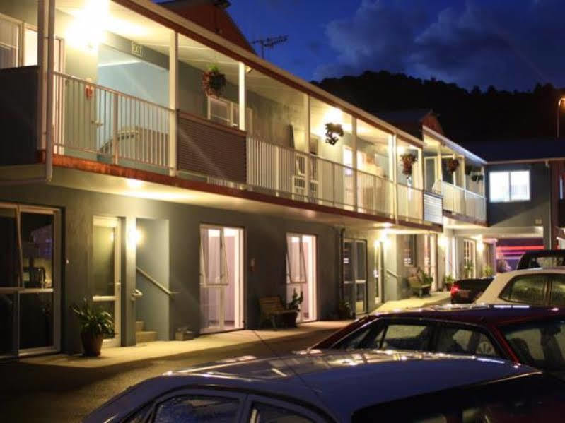 Avenue Heights Motel Whangarei Bagian luar foto